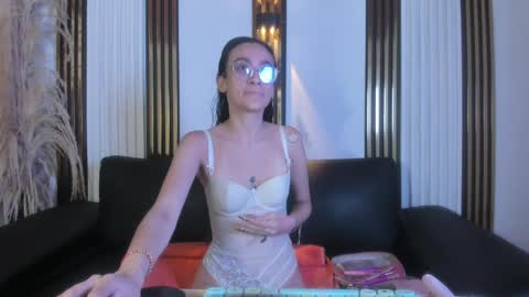 Desiring Angel online show from 04.12.26