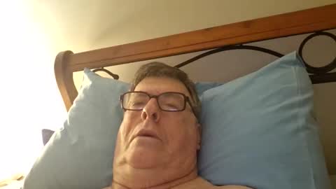 Desmon1958 online show from 02.17.26