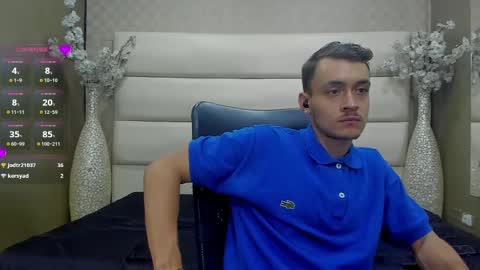 Snapshot of desmond_clark chatting on 03.09.25 desmond_clark online show from 03.09.25