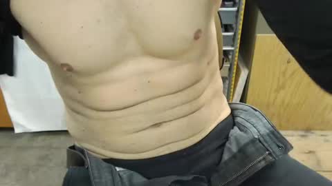 Snapshot of desperado3000 chatting on 12.17.25 desperado3000 online show from 12.17.25