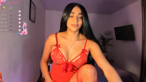 Destinne Mill online show from 10.04.25