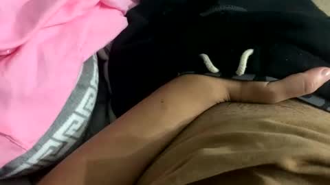 destrosandotelculo online show from 10.29.25