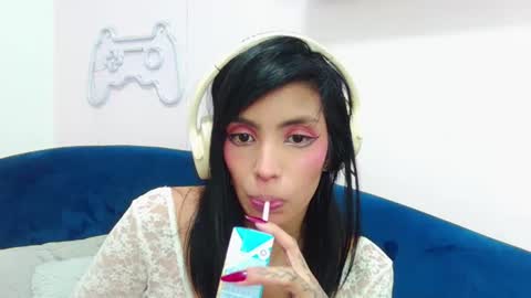 DEUX online show from 08.01.26