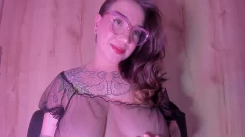 Deva Blue online show from 09.09.25