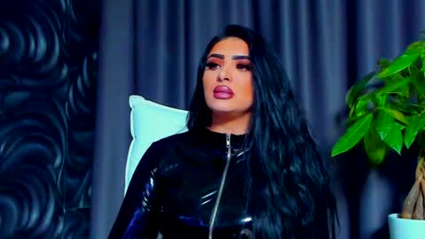 Snapshot of devashaqueen chatting on 01.24.25 Devasha online show from 01.24.25