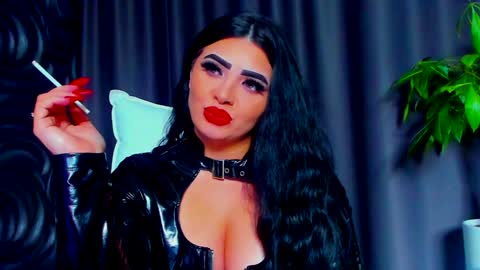 Snapshot of devashaqueen chatting on 02.01.25 Devasha online show from 02.01.25