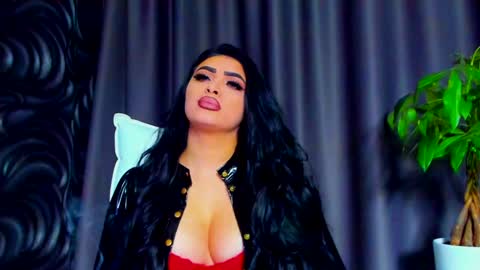 Snapshot of devashaqueen chatting on 02.03.25 Devasha online show from 02.03.25