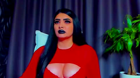 Snapshot of devashaqueen chatting on 02.10.25 Devasha online show from 02.10.25