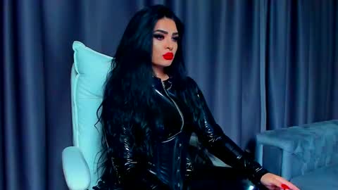 Snapshot of devashaqueen chatting on 09.10.25 Devasha online show from 09.10.25