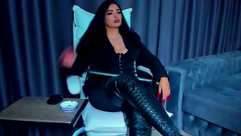 Snapshot of devashaqueen chatting on 09.16.25 Devasha online show from 09.16.25