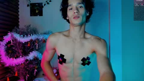 Snapshot of devil_fts chatting on 12.10.24 Devil online show from 12.10.24