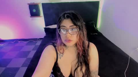 Snapshot of devilfox29 chatting on 01.31.25  L I NA  online show from 01.31.25