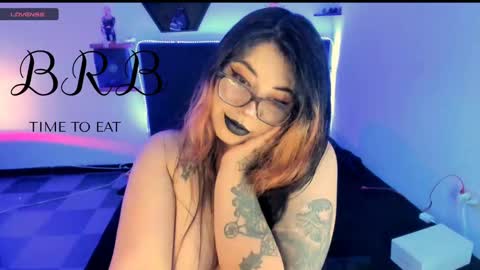 Snapshot of devilfox29 chatting on 10.16.25  L I NA  online show from 10.16.25