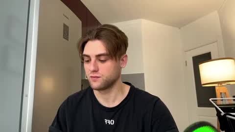 devilnut1 online show from 02.13.25