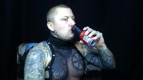 Snapshot of devilwithtats chatting on 03.04.26 Lucian online show from 03.04.26