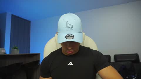 Devin Hunter online show from 12.05.24