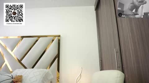 Devin Hunter online show from 10.23.25