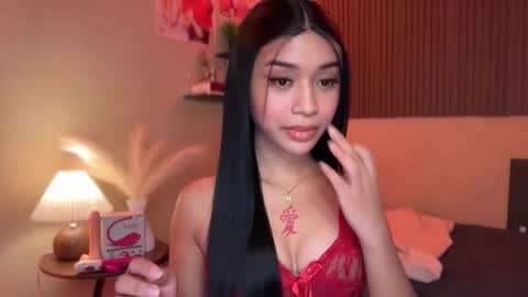 Devine Greyson online show from 11.24.25