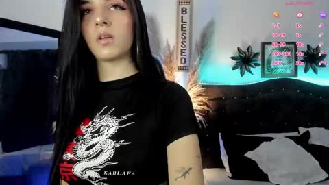 PaulaInsta  paulacastellanos 1Pvt open online show from 02.26.25