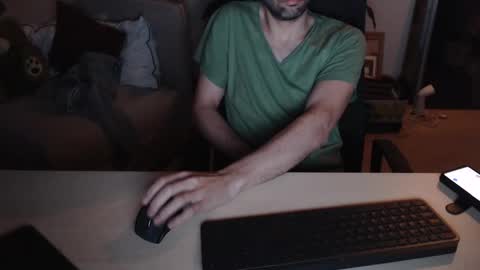 Snapshot of devswiss chatting on 02.17.25 DevSwiss online show from 02.17.25