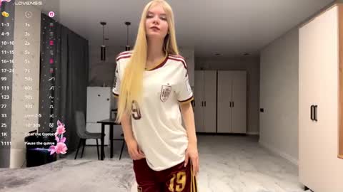 dewdropdoll online show from 07.16.26