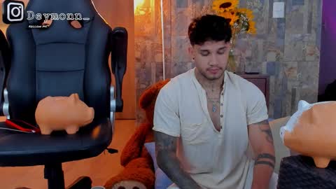 JULIAN online show from 09.20.25