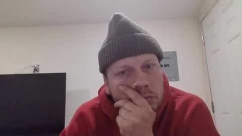 Snapshot of deznuts130 chatting on 12.17.25 deznuts130 online show from 12.17.25