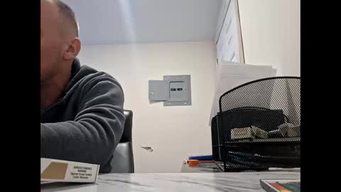 Snapshot of deznuts130 chatting on 02.15.26 deznuts130 online show from 02.15.26