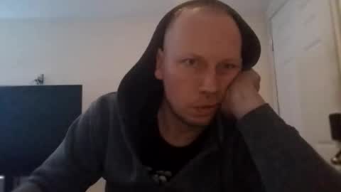 Snapshot of deznuts130 chatting on 02.15.26 deznuts130 online show from 02.15.26