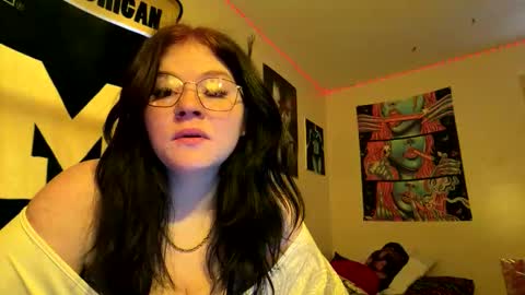 dezzydez354 online show from 02.17.26