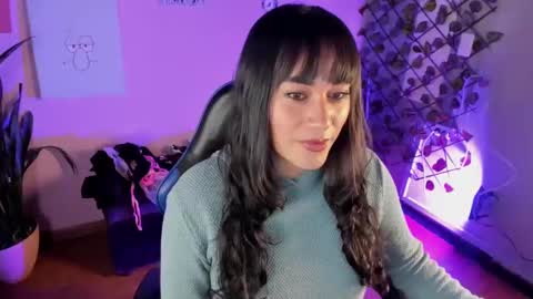 dhaniela naugthy online show from 11.17.25