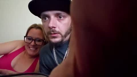 Snapshot of dharbison23 chatting on 10.19.25 dharbison23 online show from 10.19.25