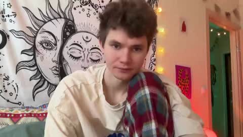 Snapshot of di_n_alex chatting on 01.11.25 Di Alex online show from 01.11.25