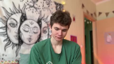 Snapshot of di_n_alex chatting on 01.17.25 Di Alex online show from 01.17.25