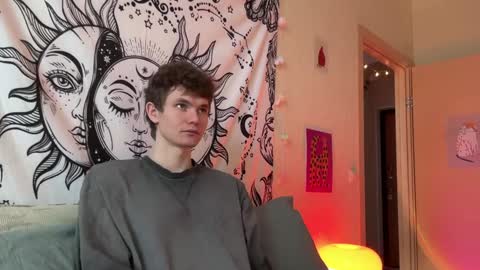 Snapshot of di_n_alex chatting on 01.25.25 Di Alex online show from 01.25.25