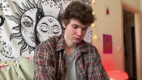 Snapshot of di_n_alex chatting on 02.12.25 Di Alex online show from 02.12.25