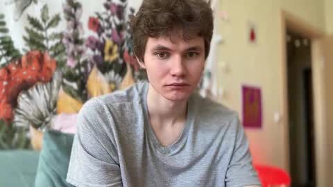 Snapshot of di_n_alex chatting on 02.20.25 Di Alex online show from 02.20.25