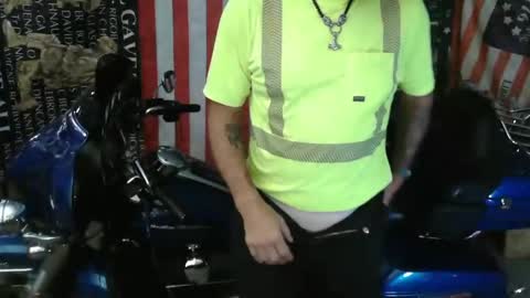 Snapshot of diabolic_yeti76 chatting on 09.22.25 Yeti online show from 09.22.25