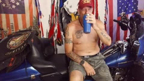 Snapshot of diabolic_yeti76 chatting on 06.14.26 Yeti online show from 06.14.26