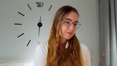 Molly online show from 11.30.25