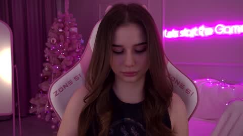 Diana online show from 12.17.24