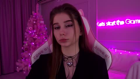 Diana online show from 12.22.24