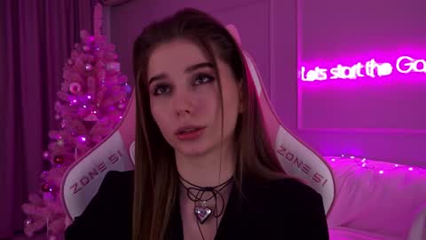 Diana online show from 12.22.24