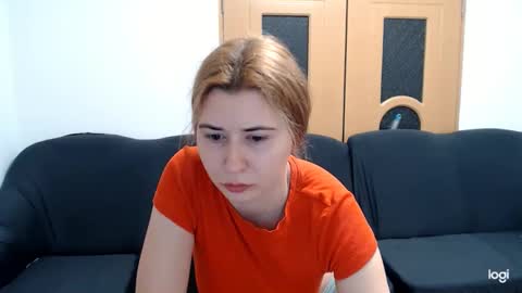 Snapshot of dianasmiey7 chatting on 01.10.25 dianasmiey7 online show from 01.10.25