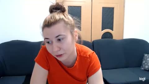 Snapshot of dianasmiey7 chatting on 01.16.25 dianasmiey7 online show from 01.16.25