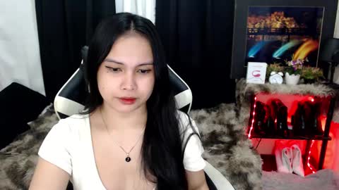 Snapshot of diane_intownx chatting on 01.23.25 Diane online show from 01.23.25