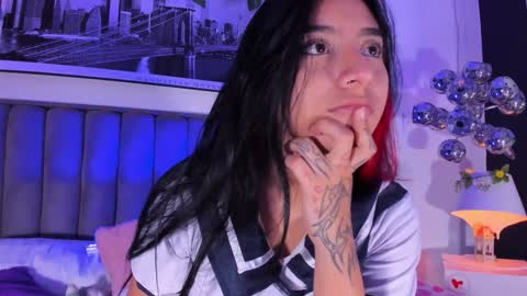 dianekitty online show from 12.22.24