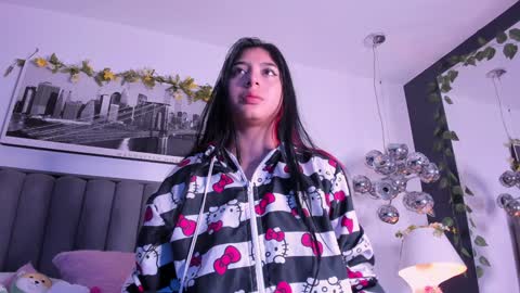 dianekitty online show from 02.05.25