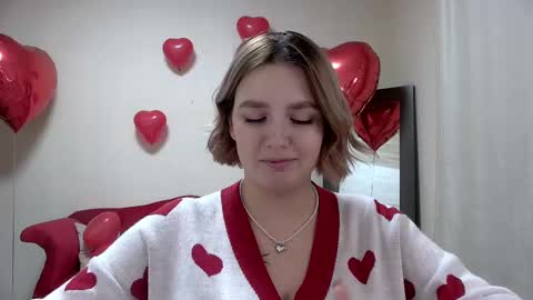 Diane Mills online show from 02.12.25