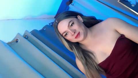 Snapshot of dianne_horny chatting on 04.16.26 Dianne online show from 04.16.26